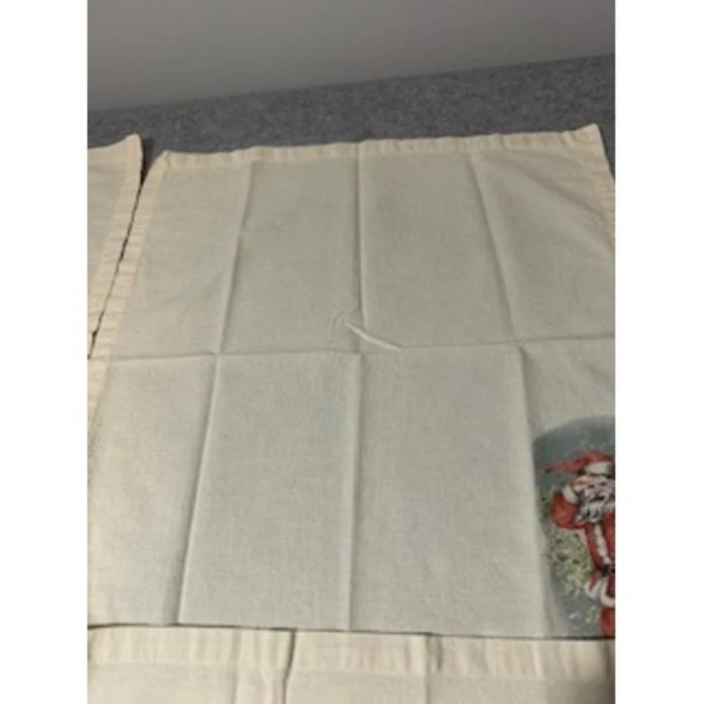 Pottery Barn Santa Claus Christmas Cloth Napkins Set of 4 Cotton Ivory
